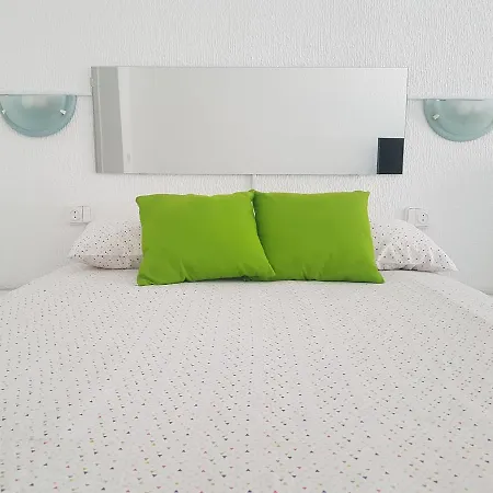 Apartamentos Costa Beach Apartment Torremolinos